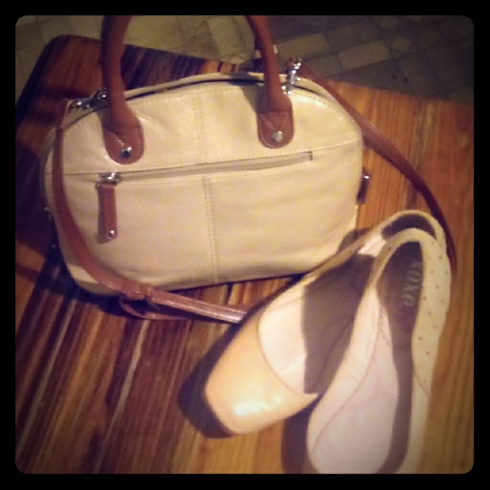 TIGNANELLO SINCE 1989 GENUINE LEATHER